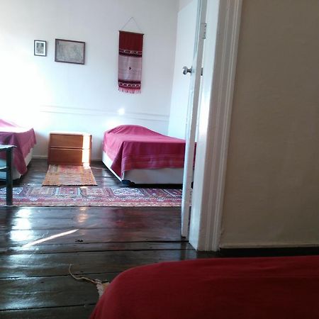 Odyssey Guest House แบร์กามา ภายนอก รูปภาพ