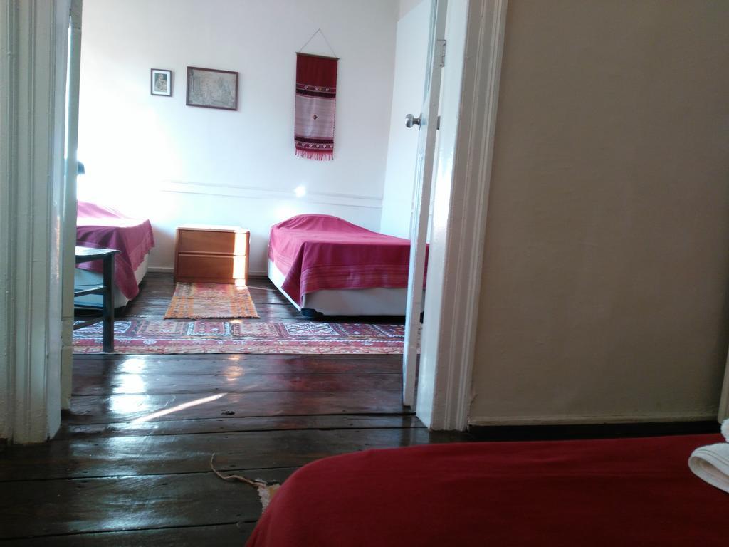 Odyssey Guest House แบร์กามา ภายนอก รูปภาพ